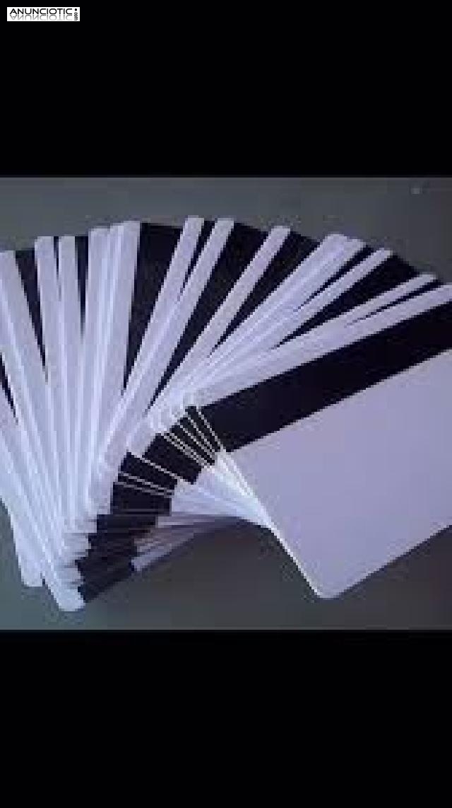 Obtenga una tarjeta de cajero autom&aacute;tico en blanco pirateada