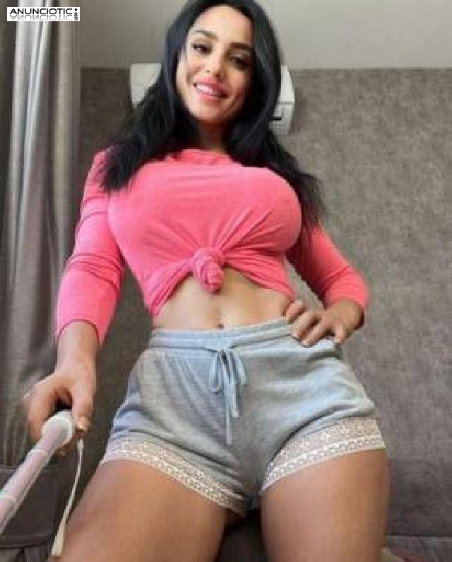 SOY SONIA Y BASTANTE FOGOSA EN LA CAMA 