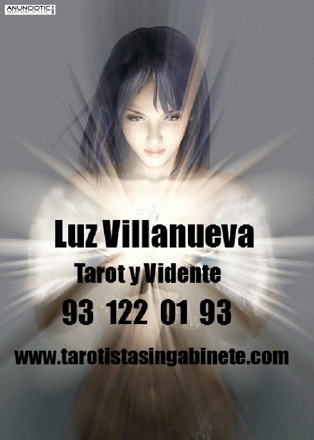 TAROTISTA VIDENTE NATAL. M&Aacute;S DE UN 90% DE ACIERTOS. SERIA. LUZ