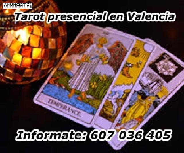 Tarot barato en persona en Valencia Lucia y Alejandro 607036405