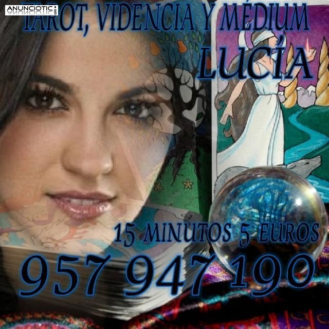 Soy Luc&iacute;a tarot particular 15 minutos 5�
