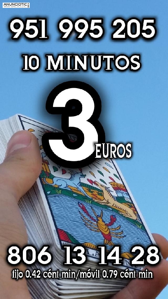 Consulta de tarot y videntes 10 minutos 3 euros económicos..