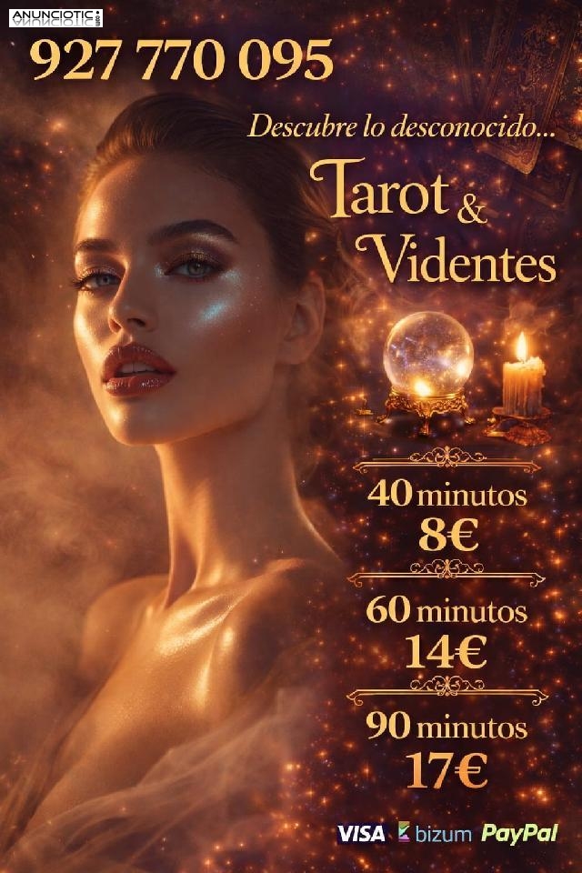Lecturas de tarot y videncia realizadas por tarotistas videntes .