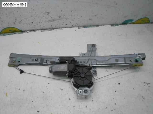 Elevalunas delantero izquierdo 3278803