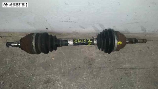 Transmision delantera izquierda 3241504