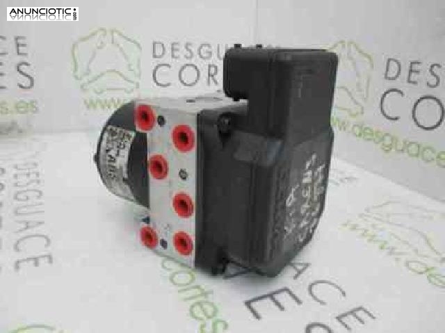 Abs 196133 kia carens (un) concept 2.0