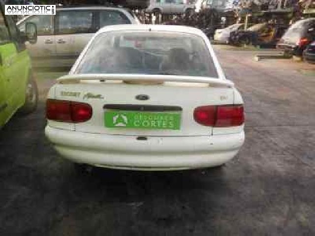 Paragolpes del 92668 ford escort