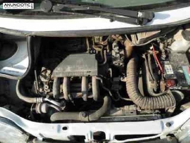 Paragolpes del 156069 renault twingo