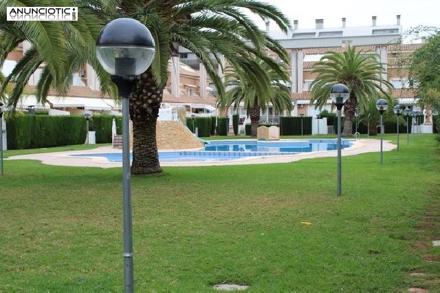 Estupendo adosado en b&eacute;tera