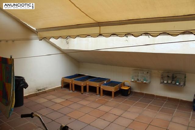 Estupendo adosado en b&eacute;tera