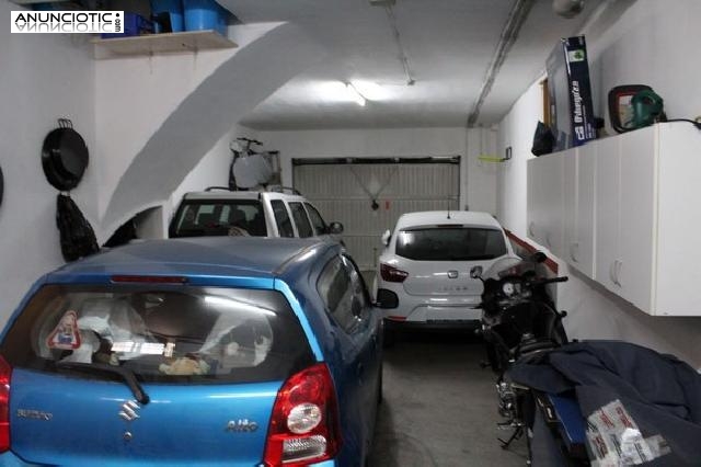 Estupendo adosado en b&eacute;tera