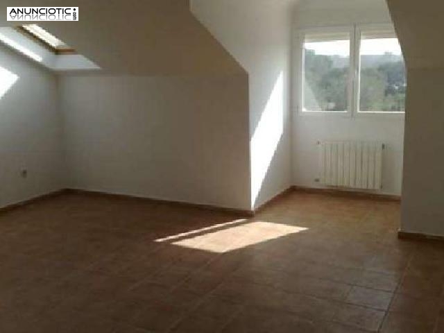 Adosado en b&eacute;tera de 218 m2