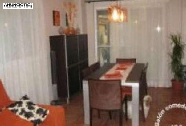 Casa chalet en riba roja de t&uacute;ria de 198 m2