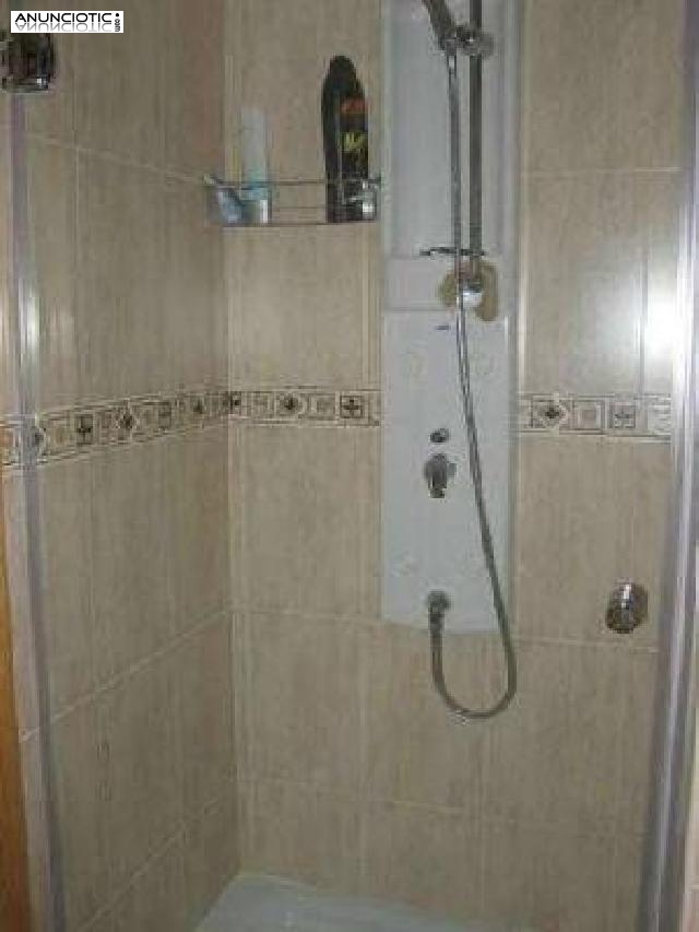 Casa chalet en riba roja de t&uacute;ria de 198 m2