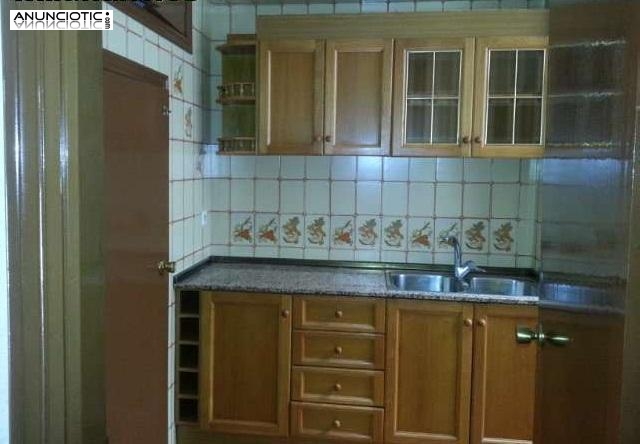 se vende 3&ordm; con ascensor muy luminoso en la z