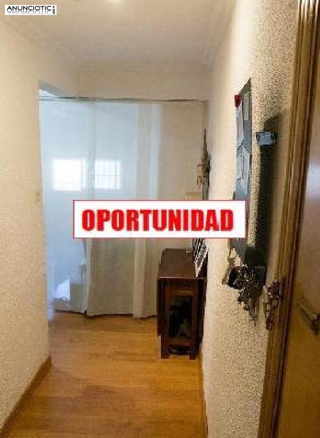 se vende 8&ordm; piso con ascensor muy luminoso en