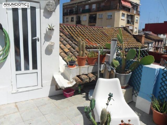 Se vende &aacute;tico-duplex reformado en zona caba&ntilde;