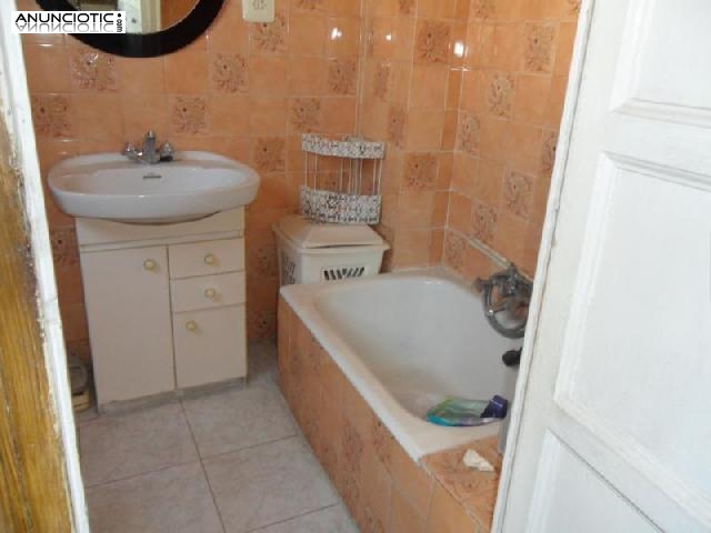 Se vende vivienda en zona pr&oacute;xima a centro de