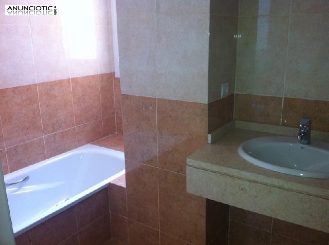 Fant&aacute;stico &aacute;tico duplex en campanar