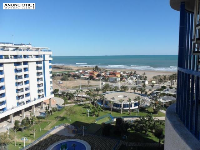 Atico orientaci&oacute;n norte piscina