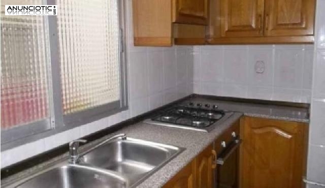 Se vende piso reformado en la petxina