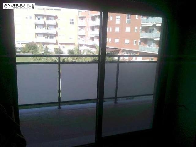 Se vende piso de 82 m en b&eacute;tera