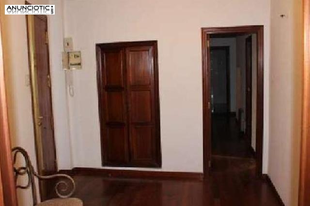Piso en venta reformado en gran v&iacute;a