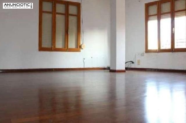 Piso en venta reformado en gran v&iacute;a