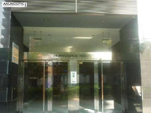 se alquila 14&ordm; piso con ascensor muy luminoso