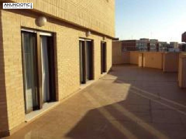 se alquila 5&ordm; atico con ascensor muy luminoso