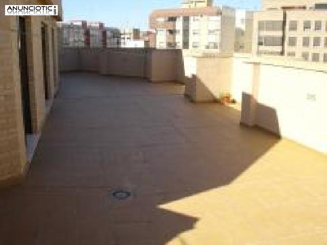 se alquila 5&ordm; atico con ascensor muy luminoso