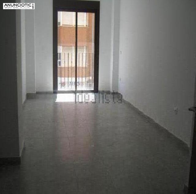 se alquila 1er piso con ascensor muy luminoso