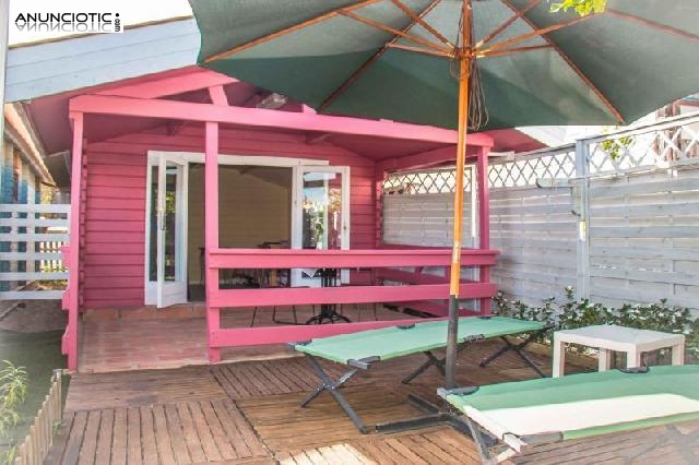 Casita de madera peque&ntilde;a para dos personas