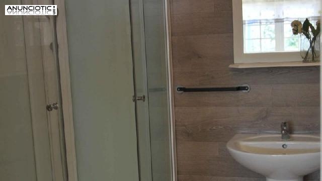 Casita de madera peque&ntilde;a para dos personas