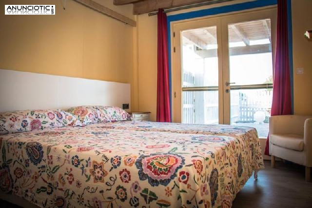 Casa con s&uacute;per terraza a 50 metros del mar