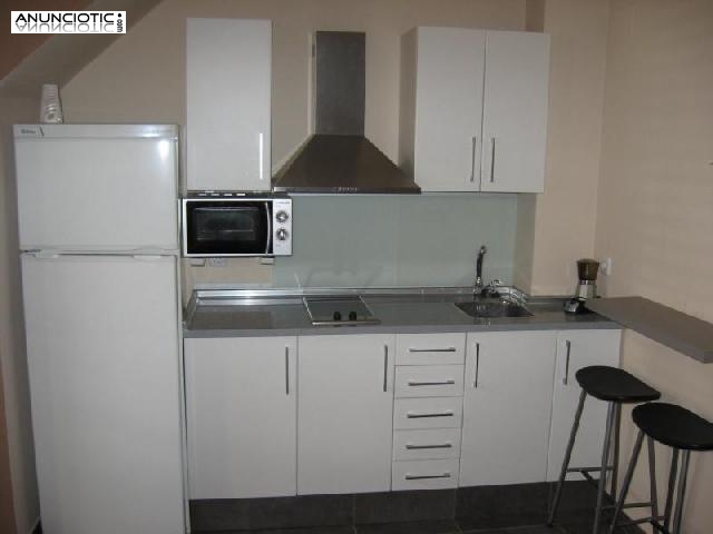 Se alquila estudio-loft en barrio caba&ntilde;al, muy