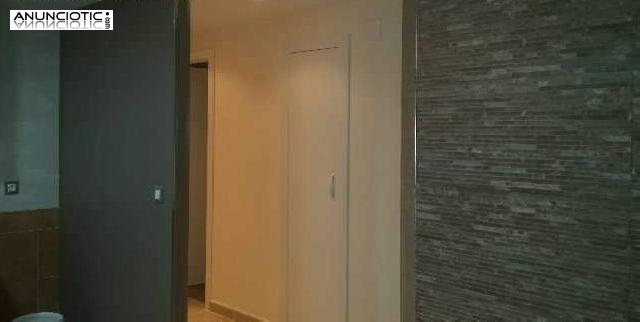 Se alquila 2&ordm; piso con ascensor muy luminoso 