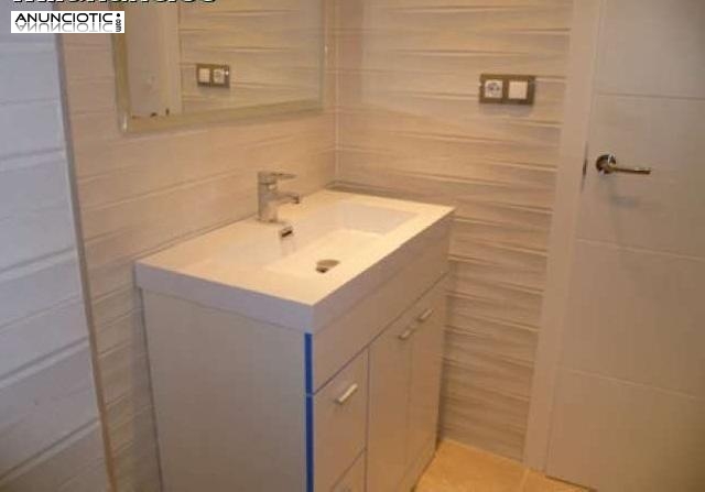 Se alquila 2&ordm; piso con ascensor muy luminoso 