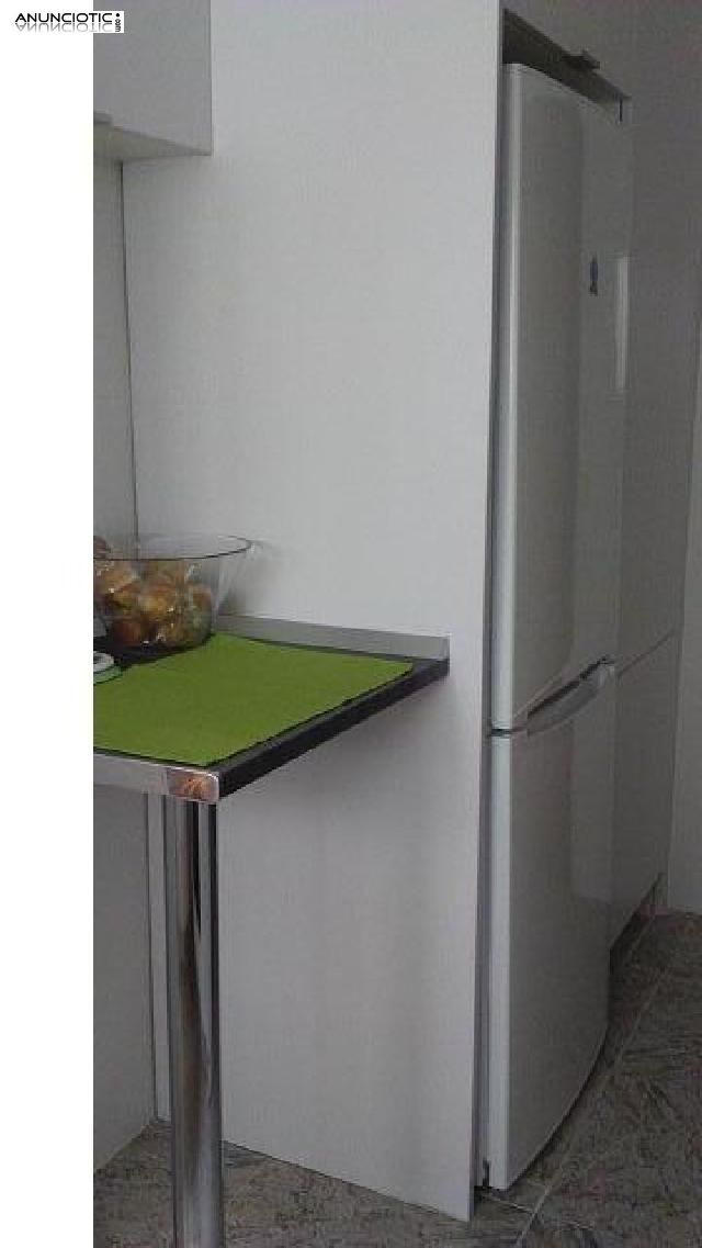 Se alquila 7 piso con ascensor muy luminoso en la zona de poblats mar&iacute;tims