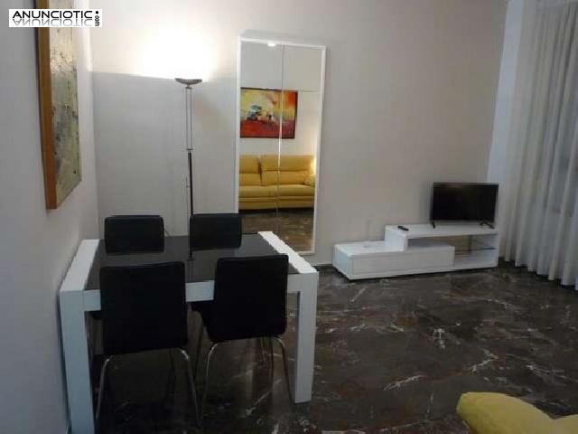 Piso en zona c&aacute;novas de valencia