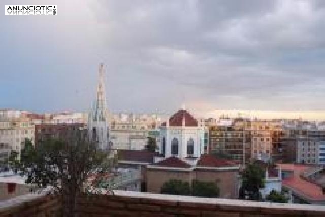 Se alquila &aacute;tico coqueto