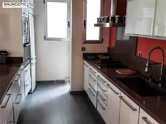 Piso lujoso y c&eacute;ntrico