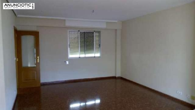 Piso en ll&iacute;ria de 143 m2