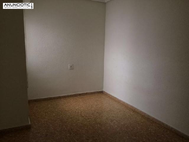 Piso en ll&iacute;ria de 127 m2