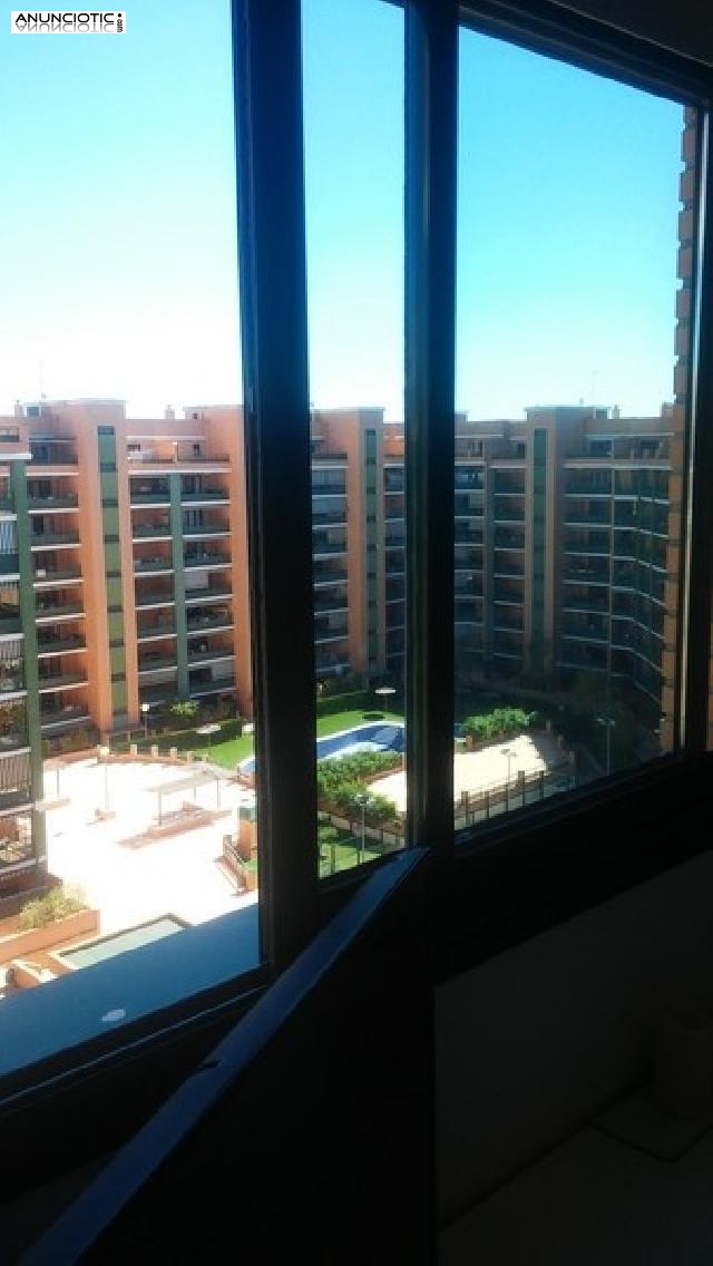 Se alquila piso de 82 m en paterna