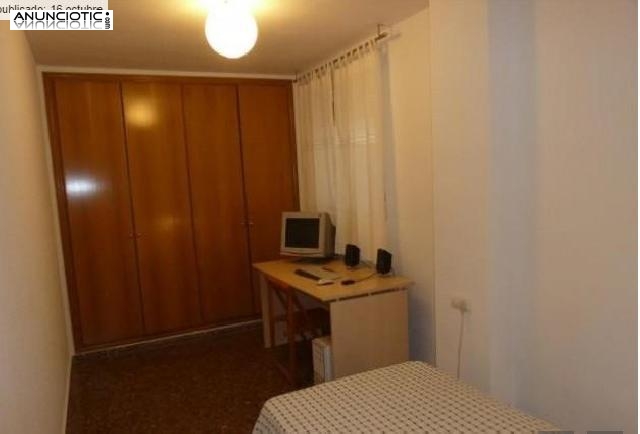 Se alquila piso en juan fabregat, jes&uacute;s