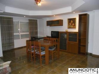 ESPECTACULAR PISO AMUEBLADO Y REFORMADO