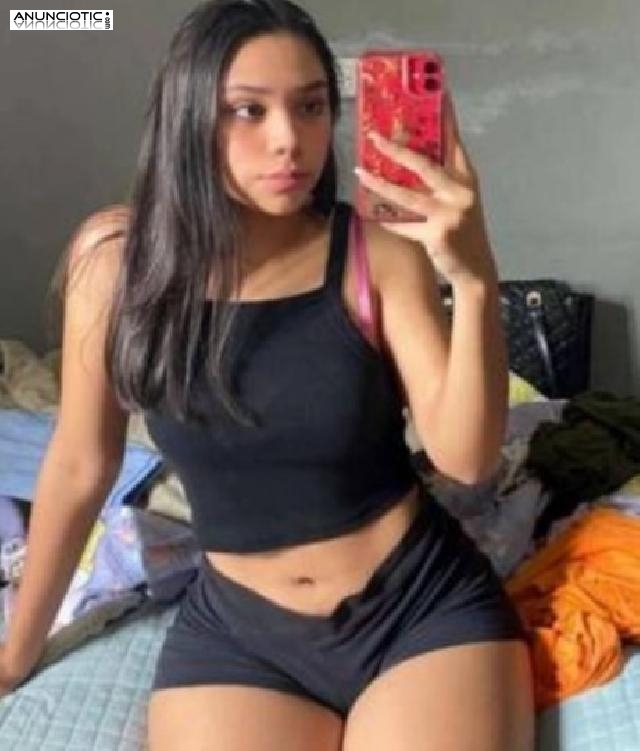 (((Soy toda una m&aacute;quina en la cama muy morbosa)))